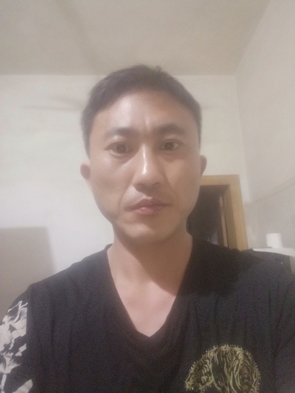 真爱无悔的第一张照片--南阳相亲服务中心