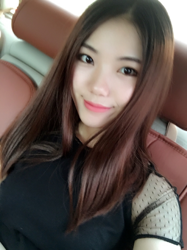 盛开的花朵的第二张照片--南阳相亲服务中心