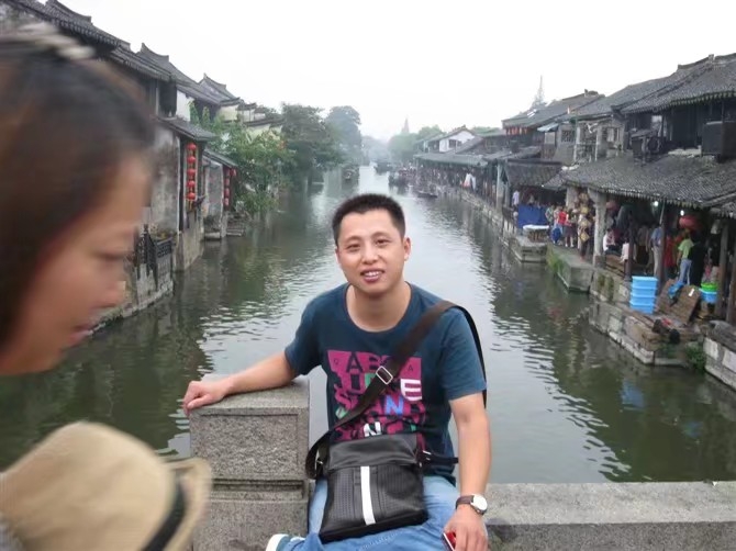 雪糕冰激凌的第一张照片--南阳相亲服务中心