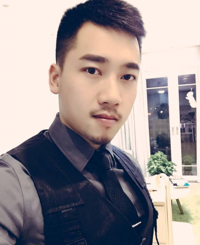 风的季节的第一张照片--南阳相亲服务中心