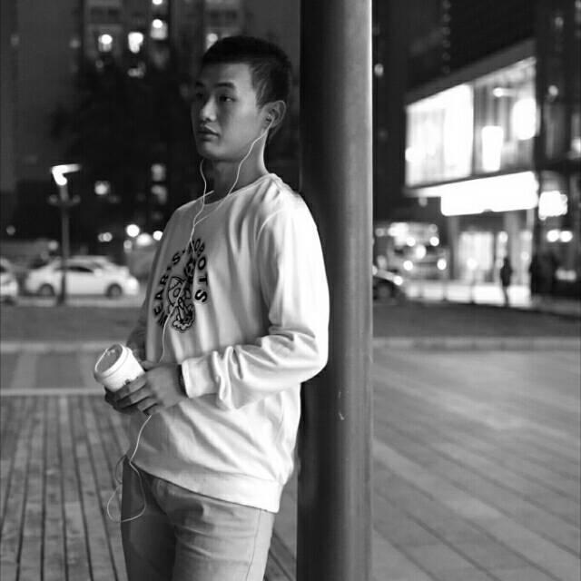 精卫的第一张照片--南阳相亲服务中心