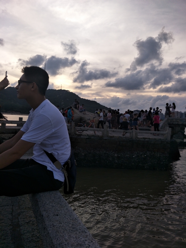 诗和远方的第一张照片--南阳相亲服务中心