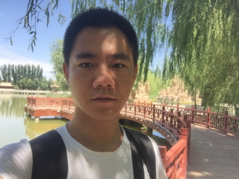 一见倾心的第一张照片--南阳相亲服务中心