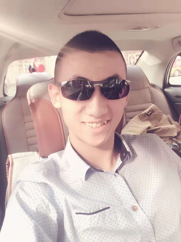 风雨的第一张照片--南阳相亲服务中心