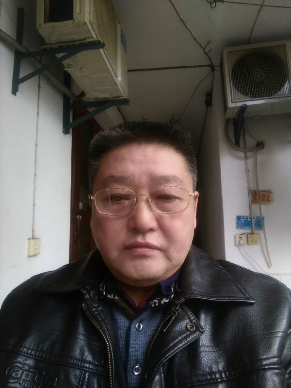 金泰的第一张照片--南阳相亲服务中心