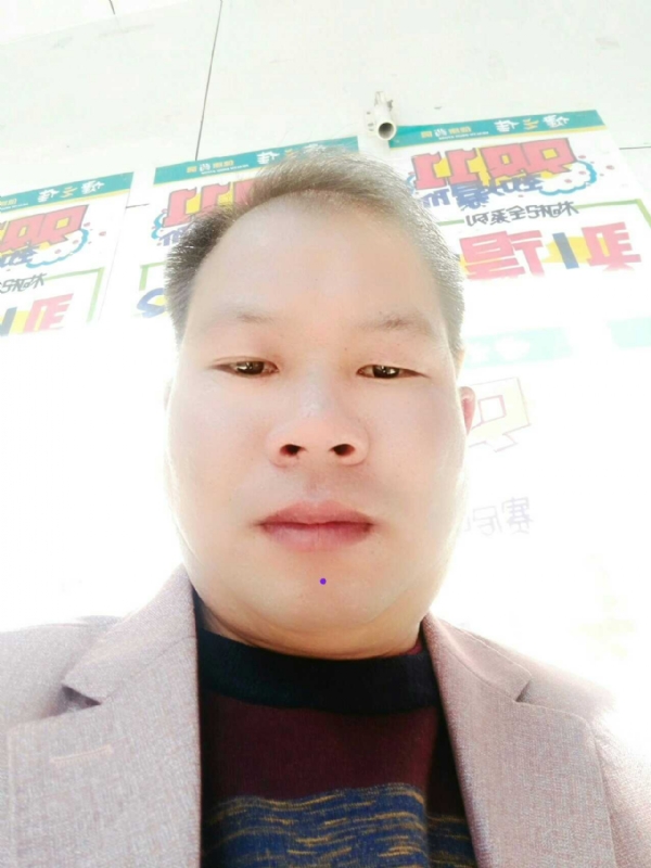 左手牵右手的第一张照片--南阳相亲服务中心