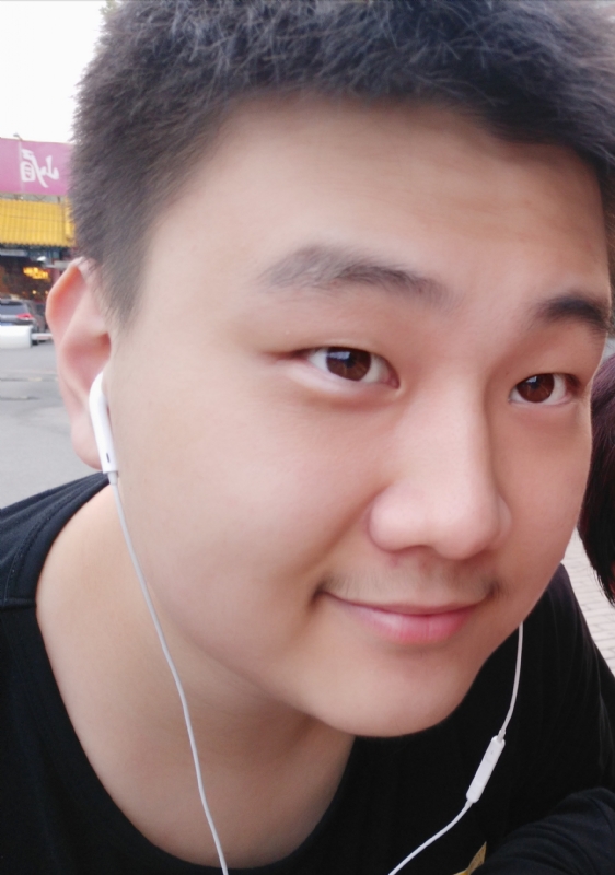 枫叶的第一张照片--南阳相亲服务中心