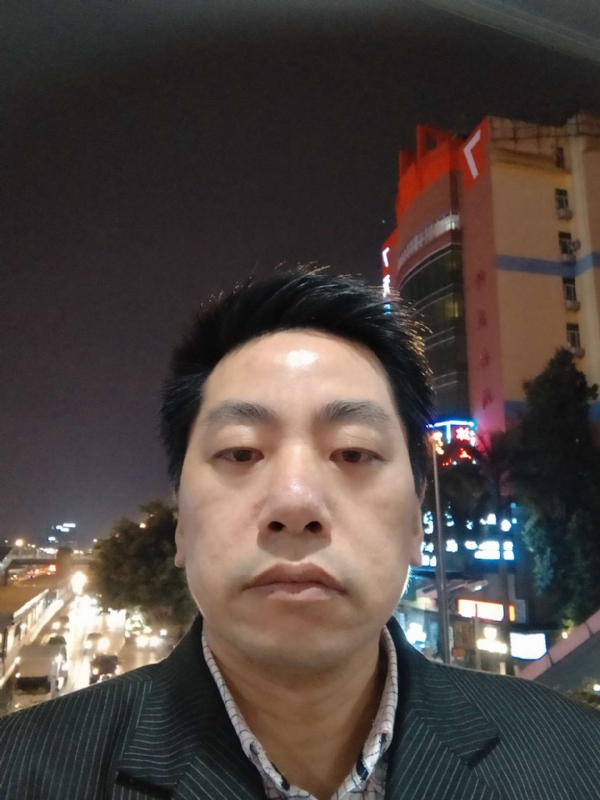 寻找真爱的第一张照片--南阳相亲服务中心