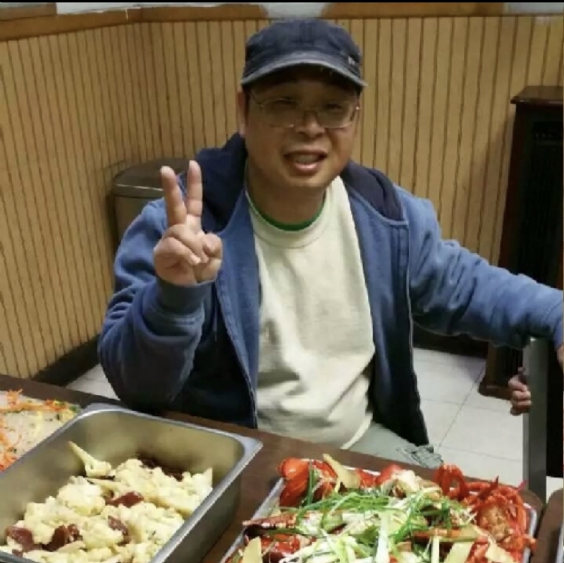 wally的第一张照片--南阳相亲服务中心