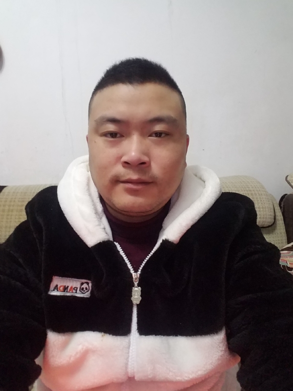 风的第一张照片--南阳相亲服务中心