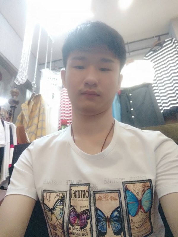 许你一世的第一张照片--南阳相亲服务中心