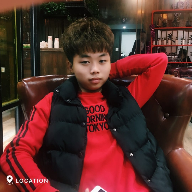 阳光男孩的第一张照片--南阳相亲服务中心