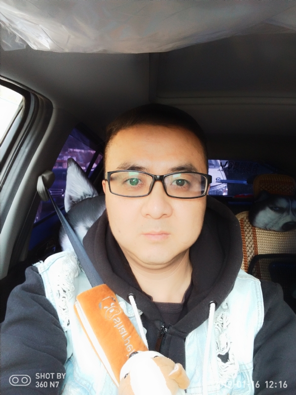 香烟最懂男人心的第一张照片--南阳相亲服务中心