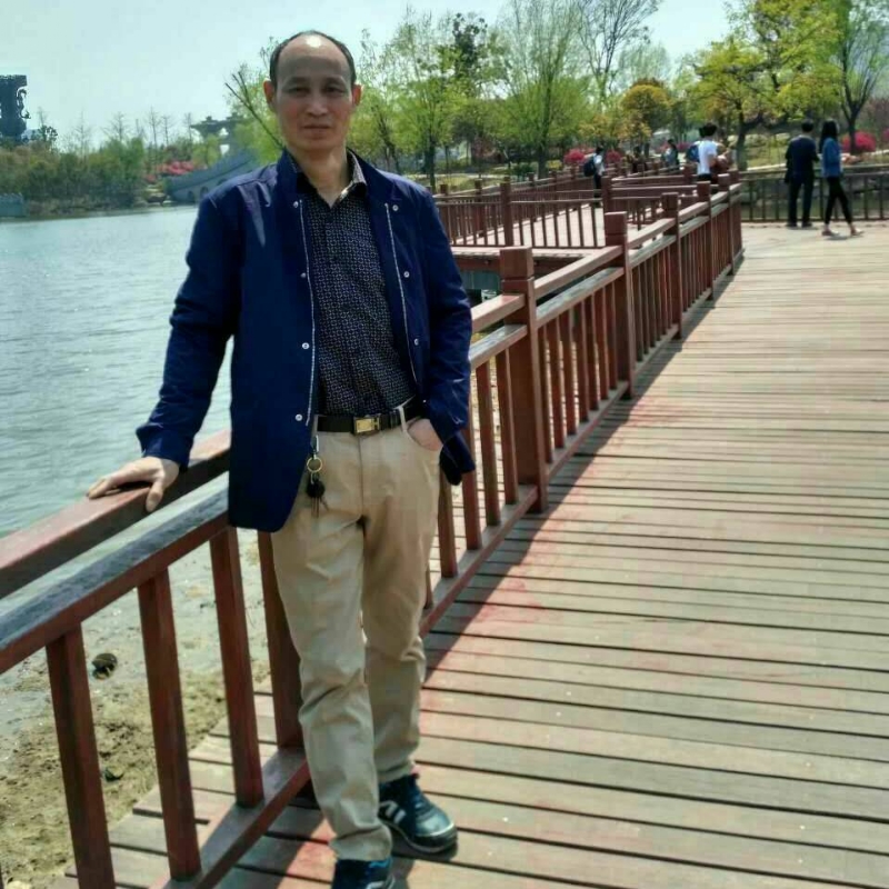 大随帅哥的第一张照片--南阳相亲服务中心