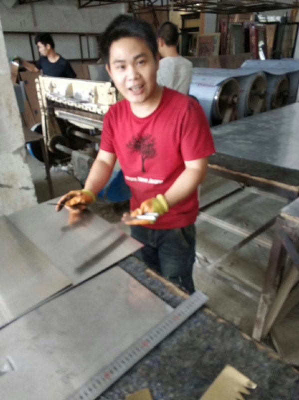 蜗居的第一张照片--南阳相亲服务中心