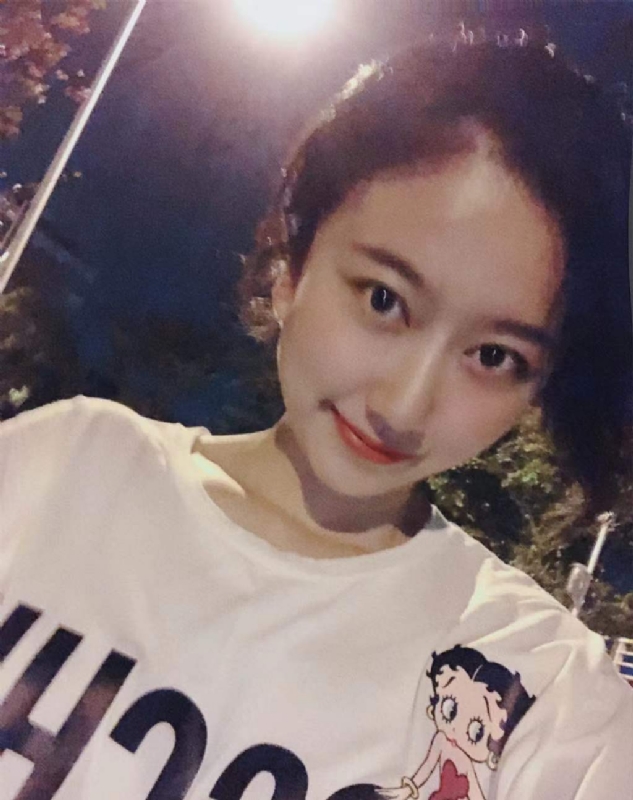 佳佳的第一张照片--南阳相亲服务中心