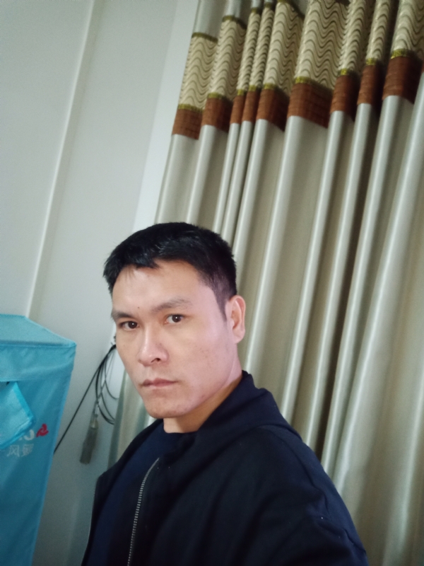 心如止水的第一张照片--南阳相亲服务中心