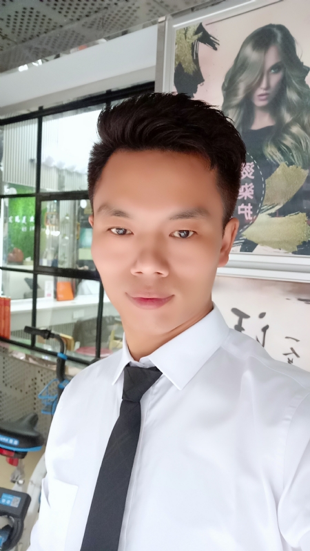 阳光男士的第一张照片--南阳相亲服务中心