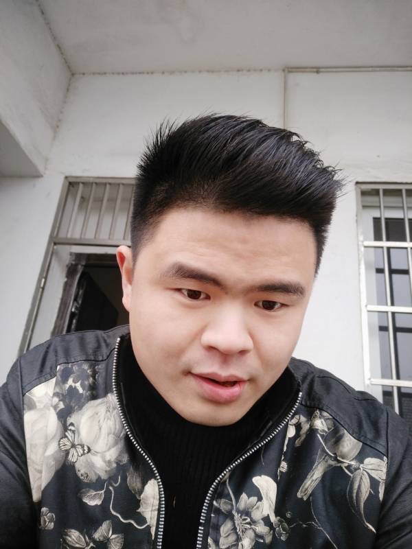 随遇而安的第一张照片--南阳相亲服务中心