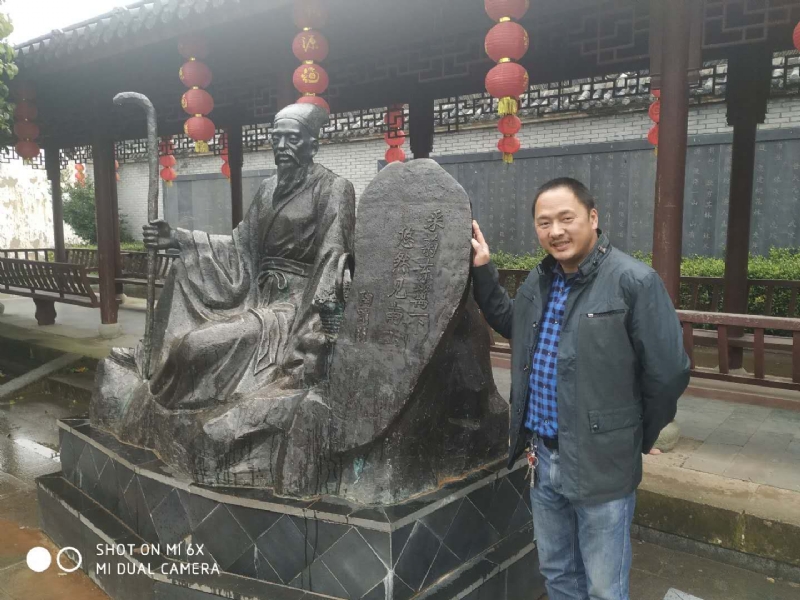 王鑫的第一张照片--南阳相亲服务中心