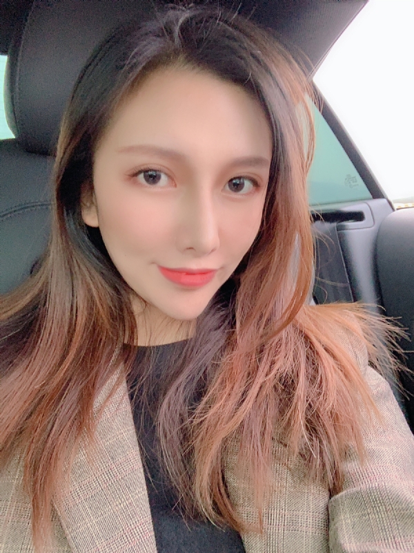 李岚Lancy的第一张照片--南阳相亲服务中心