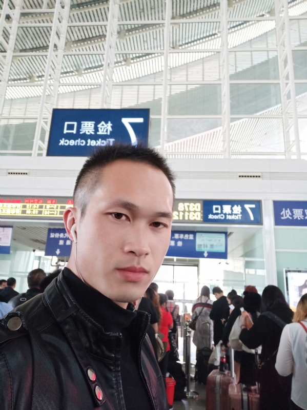 一叶知秋的第一张照片--南阳相亲服务中心