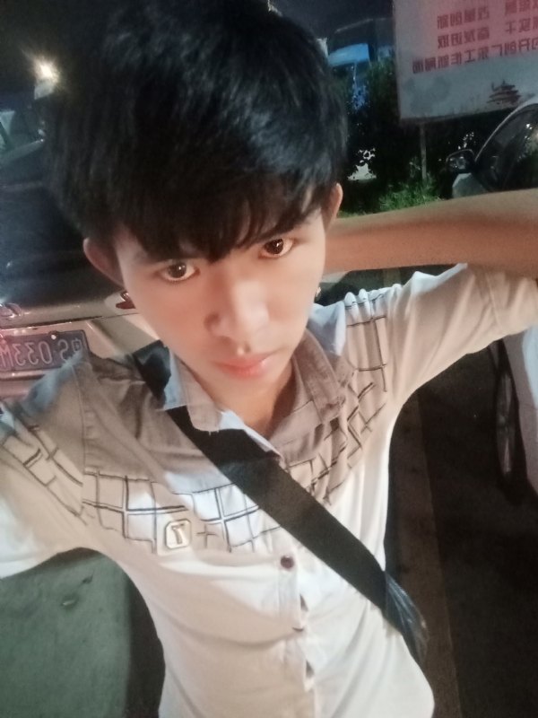 杨哥的第一张照片--南阳相亲服务中心