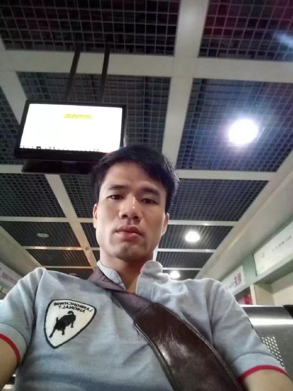 武哥的第一张照片--南阳相亲服务中心