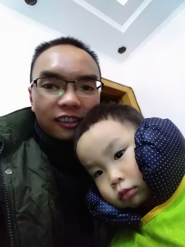 123木头人的第一张照片--南阳相亲服务中心