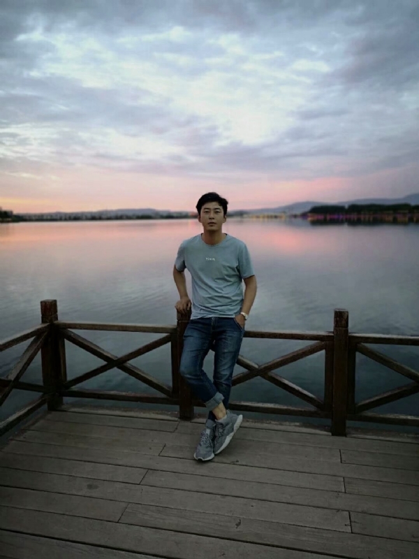 喂南墙我要撞你了的第一张照片--南阳相亲服务中心