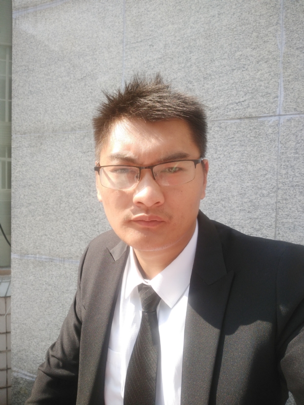 孤独的人的第一张照片--南阳相亲服务中心