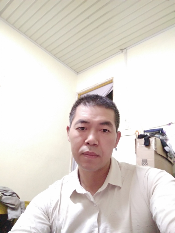 为伊消得人憔悴的第一张照片--南阳相亲服务中心