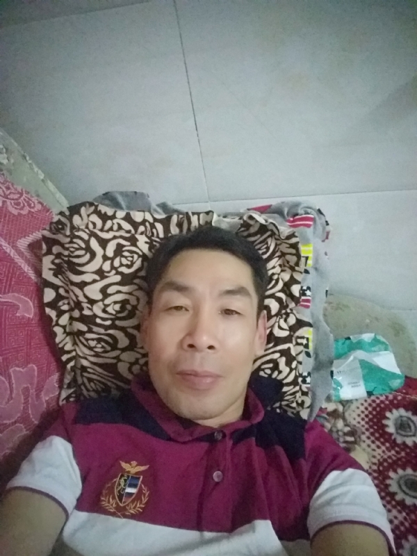 随缘的第一张照片--南阳相亲服务中心