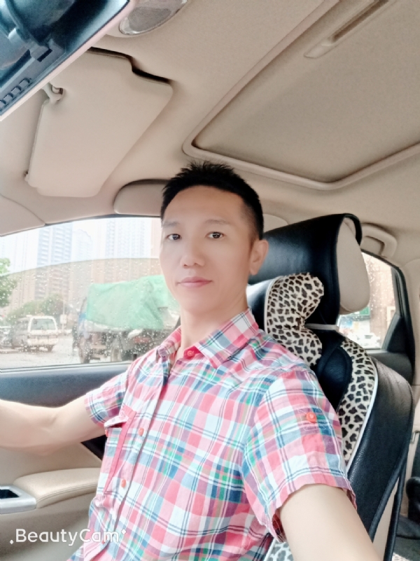 东方的第一张照片--南阳相亲服务中心