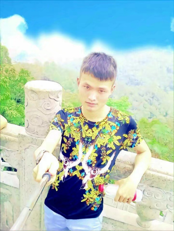 孤独王者元首的第一张照片--南阳相亲服务中心