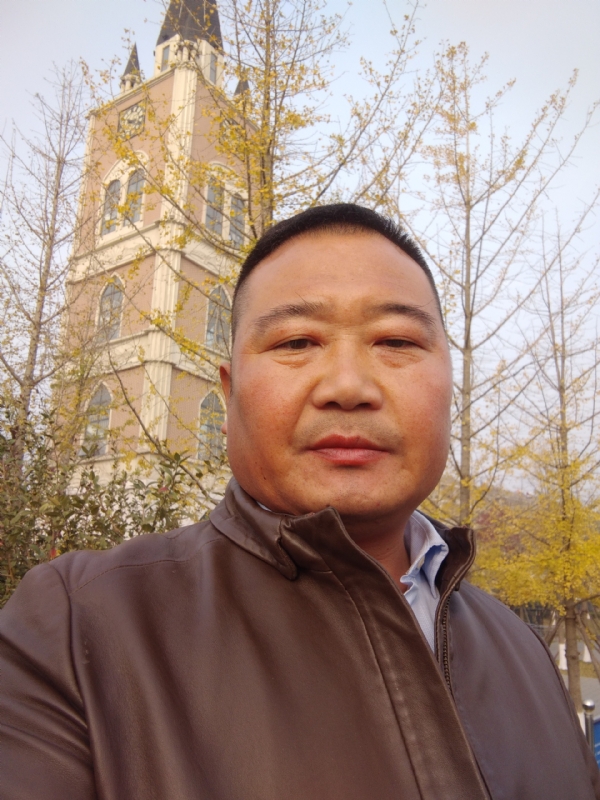 枫的第一张照片--南阳相亲服务中心