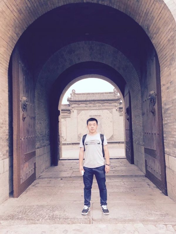 寻寻觅觅的第一张照片--南阳相亲服务中心