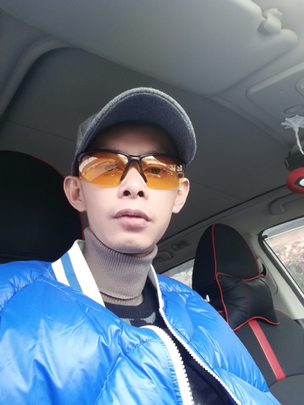 愿得一人心的第一张照片--南阳相亲服务中心