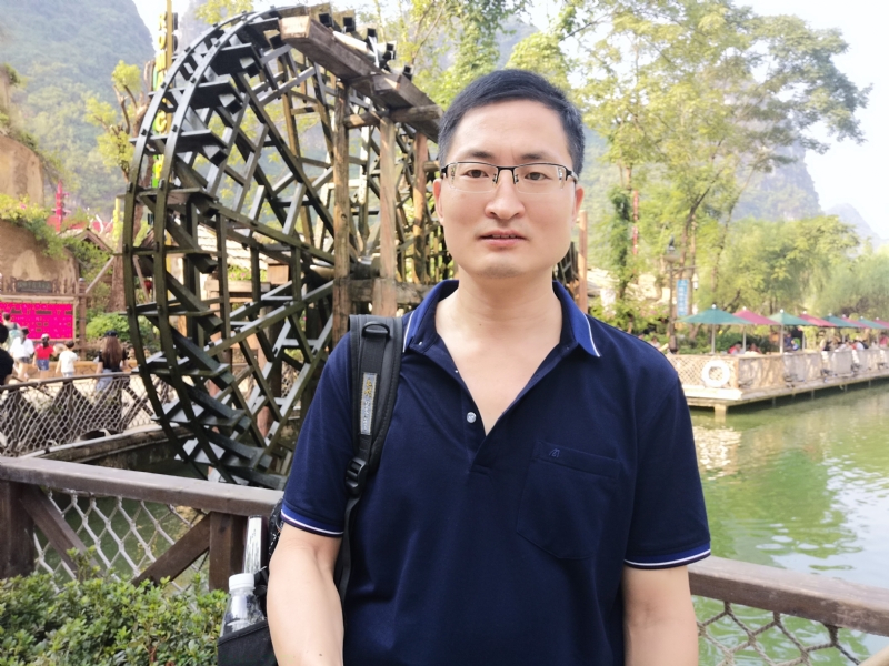 一笑而过的第一张照片--南阳相亲服务中心