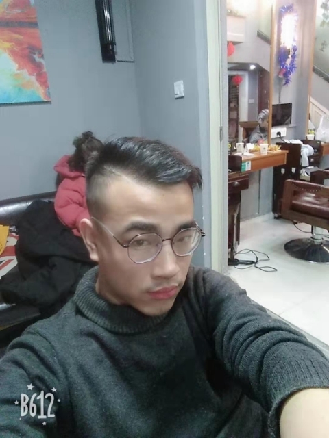 土豆的忧伤的第一张照片--南阳相亲服务中心