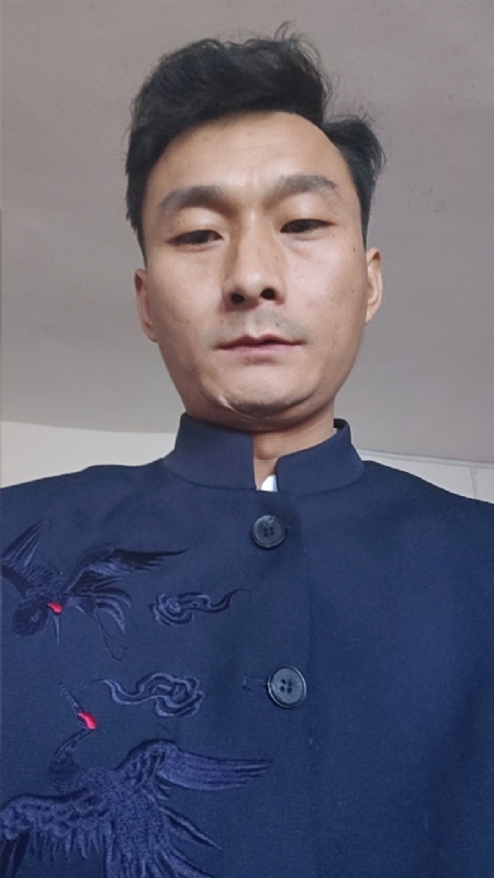 逆袭的小老鼠～龙long的第一张照片--南阳相亲服务中心