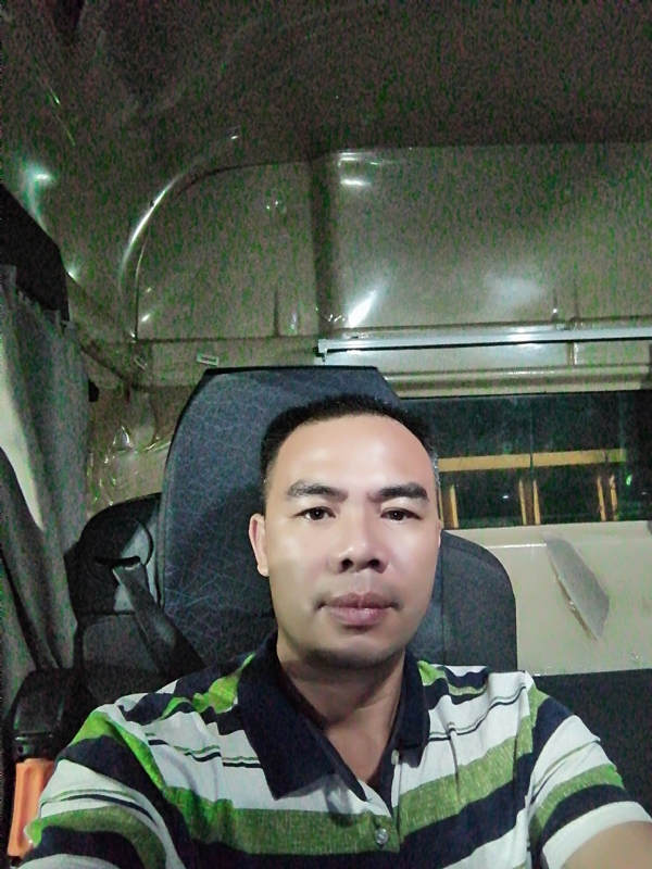 疯一般的爱恋的第一张照片--南阳相亲服务中心