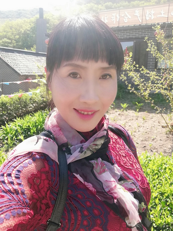 艳阳高照的第一张照片--南阳相亲服务中心