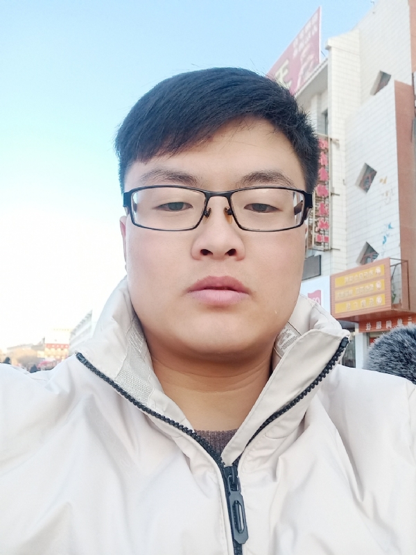 执子之手与子偕老的第一张照片--南阳相亲服务中心