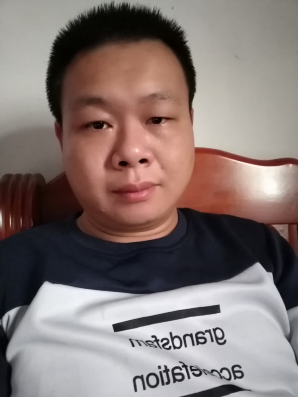 飞的第一张照片--南阳相亲服务中心