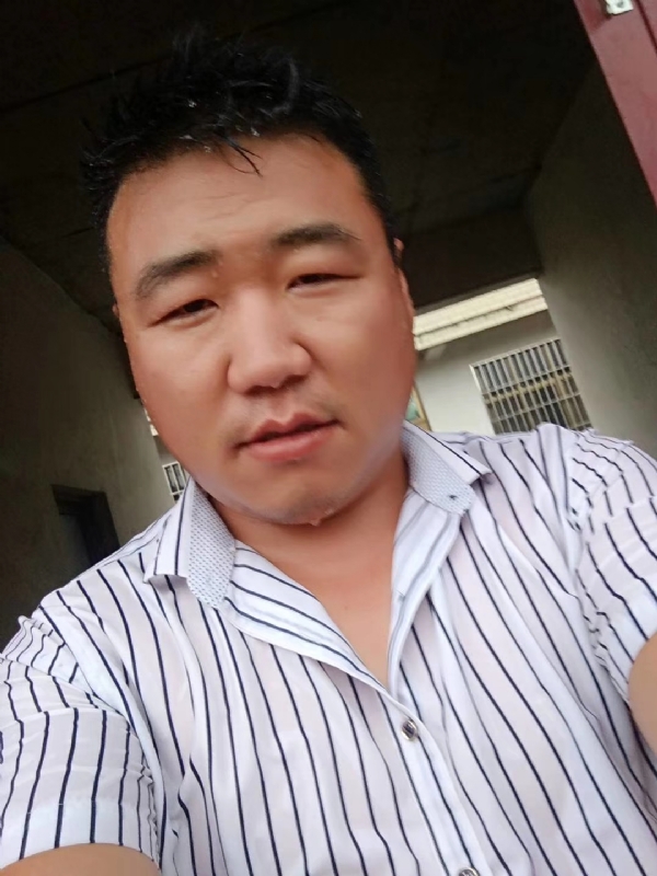 江湖中人的第一张照片--南阳相亲服务中心