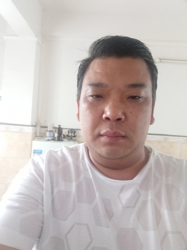 帅帅的第一张照片--南阳相亲服务中心