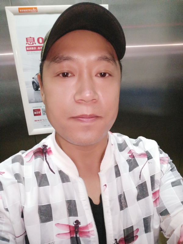 hainy的第一张照片--南阳相亲服务中心