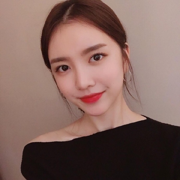 唐馨儿的第一张照片--南阳相亲服务中心