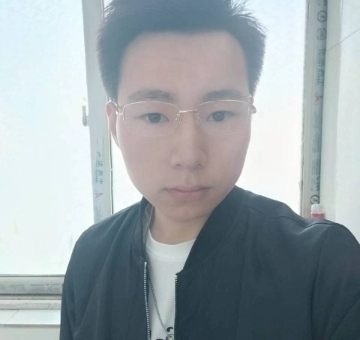 人在旅途的第一张照片--南阳相亲服务中心